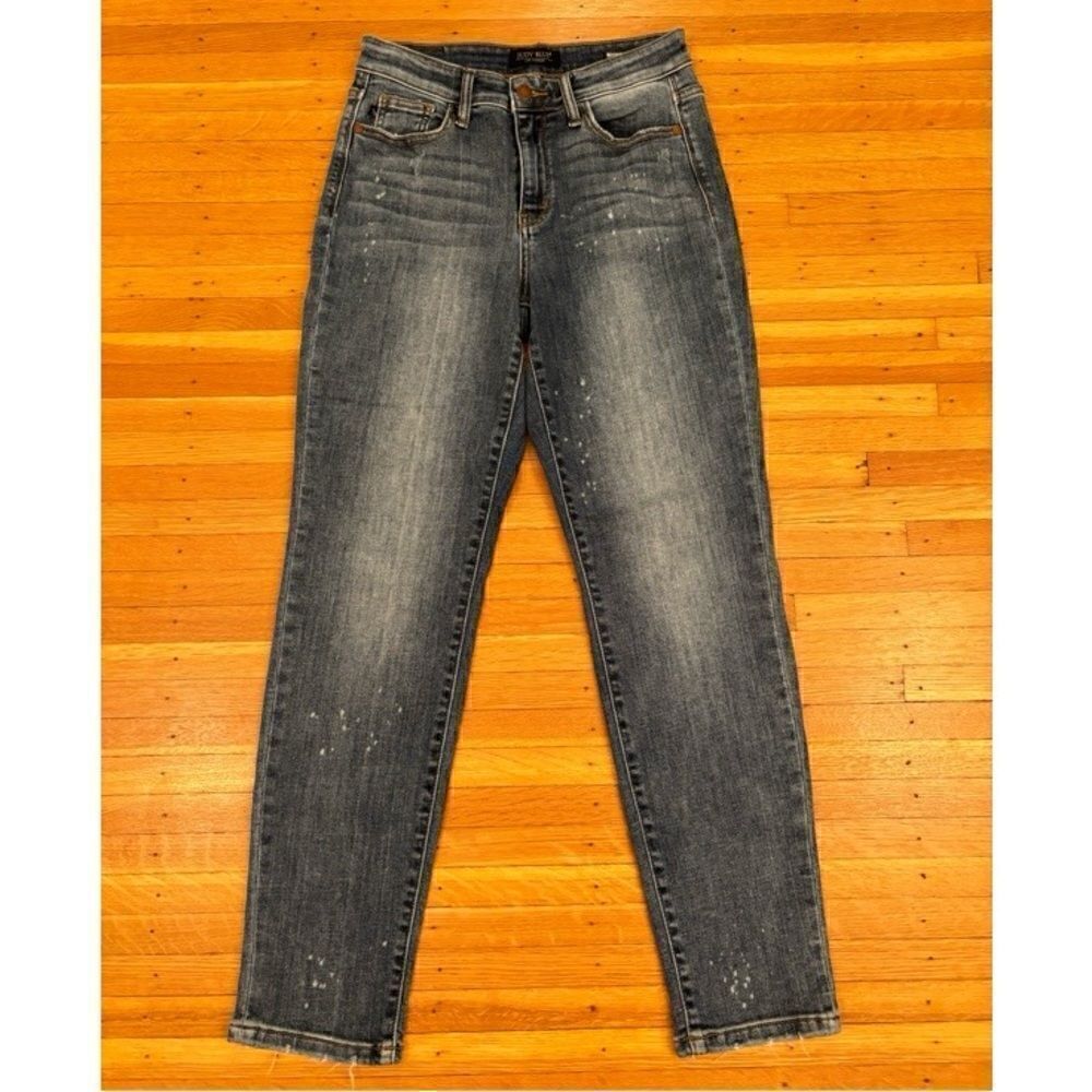 Judy Blue Kassidy High Rise Bleach Splash Boyfriend fit jeans